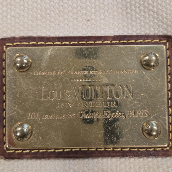 Louis Vuitton Shoulder/Crossbody Bag Besace PM - Picture 12 of 13